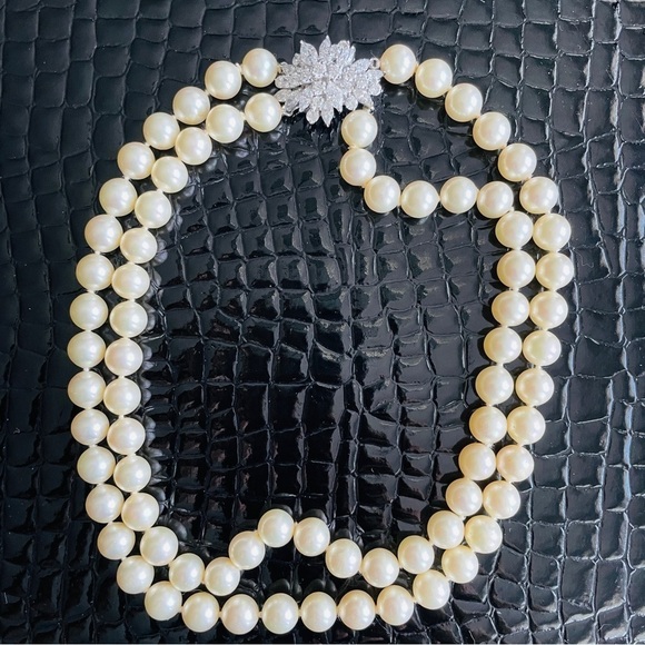 Vintage Fantasia By DeSerio Double Strand Simulated Pearl Necklace With … - Picture 8 of 15